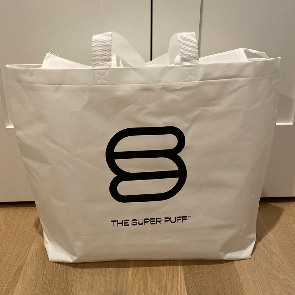 Aritzia Super Puff Garment Bag Super Puff Tote Large Shopping Bag New White Tote